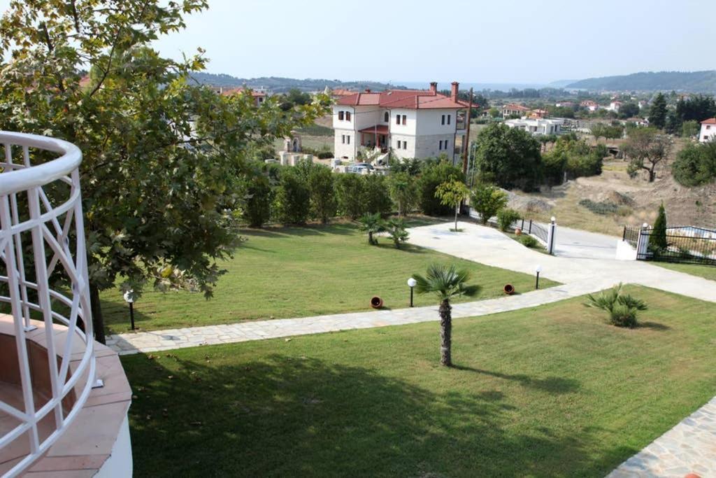 Wonderful Villa With Great View In Posidi-Kalandra Exterior foto